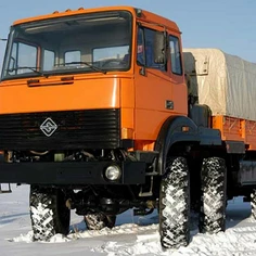 532301-8401025-Облицовка радиатора фото